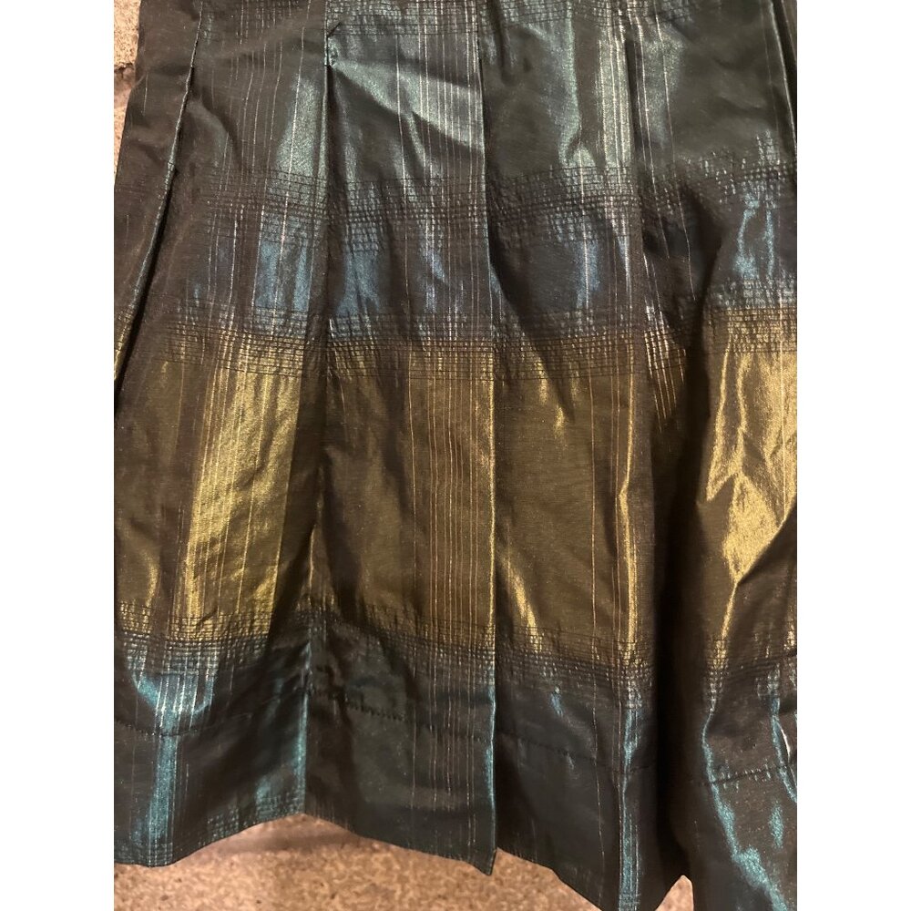 Metallic Green & Blue Shimmer Pleated Dress - Picture 4 of 9